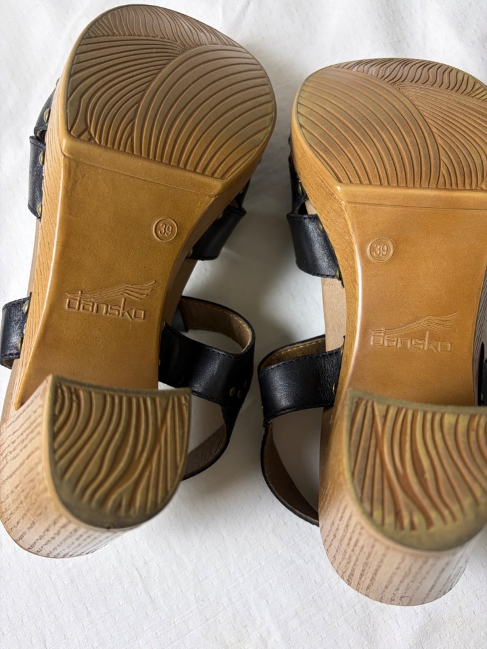 Dansko Daniela Black Leather Wedge Sandals Size 39 - Picture 9 of 10